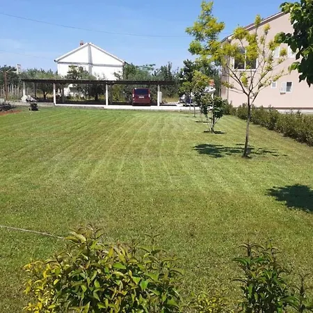 Apartmani Loli Ugljan Exterior photo