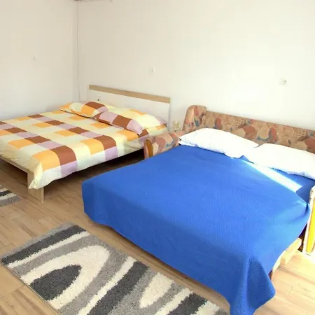 Apartmani Loli Ugljan Exterior photo